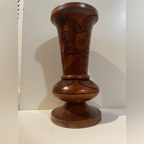 Vintage Hand Carved Wooden Pedestal Vase With Flower/Leaf Design 9” - Picture 11 of 11